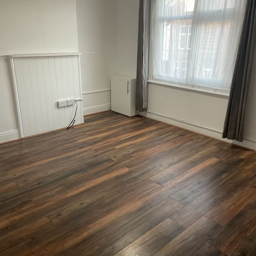 2 Bed Flat, Duncan Rd, LE2 - Photo 1