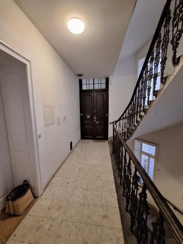 Sanierte Altbauwohnung Nahe Alois-Drasche-Park in ruhiger Lage unbefristet - Foto 3