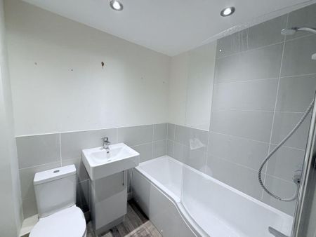 2 bedroom terraced house to rent - Photo 5
