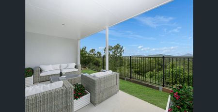 Modern 3-Bedroom Duplex Just Minutes from the Beach! - Photo 4