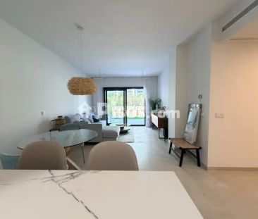Apartamento en alquiler en Casco Antiguo - Photo 3