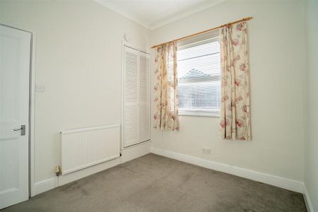 2 bedroom terraced house to rent - Photo 3