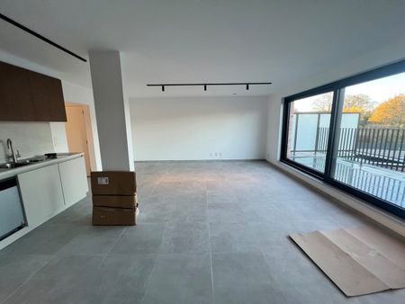 Appartement - Te huur - Photo 4