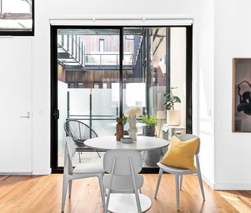 Stylish Apartment in the Heart of Urban Life! - Photo 2