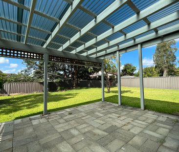 Family Home On A Large Sunny Block - Photo 3