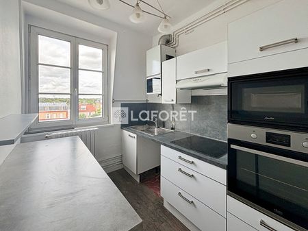 Apartment - Photo 2