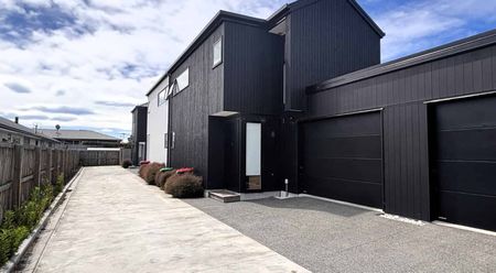 Fantastic Property & Location - Photo 5