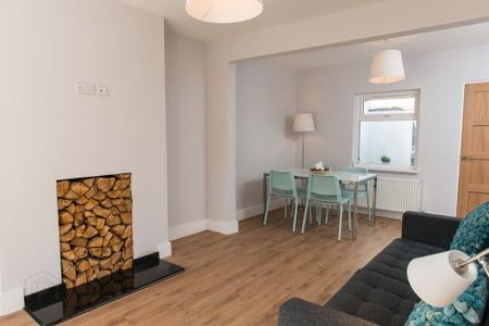 34 Avoniel Parade, Belfast, BT5 4SH - Photo 4