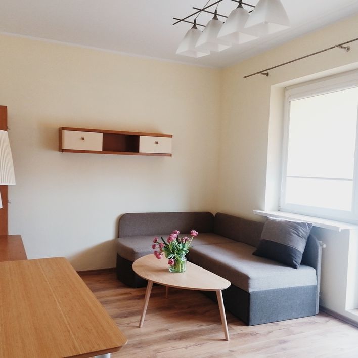 Wygodne 2-pok. mieszk. plus kuchnia i duży balkon! - Фото 1