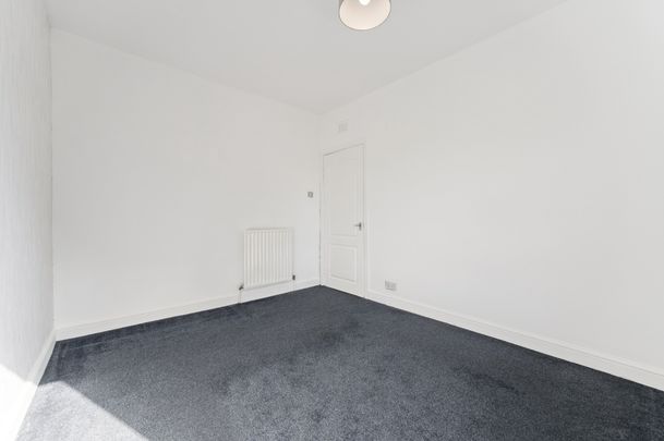 Alderman Road - Photo 1