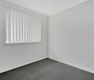 Lovely 3 Bedroom Family Home in Great location. - Photo 3