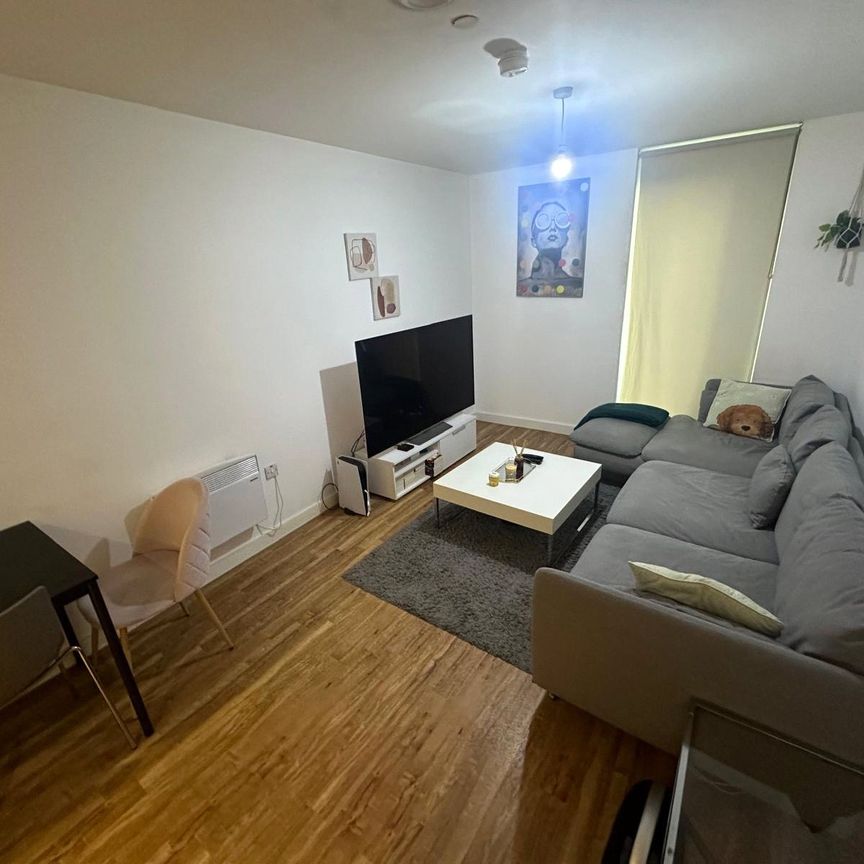 1 bedroom Apartment To Rent - Photo 1