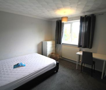 7 bedroom semi-detached house to rent - Photo 6