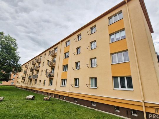 Pronájem bytu 3+1 60 m2 - Фото 1