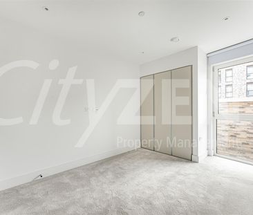 2 Maple Mews, London - Photo 3