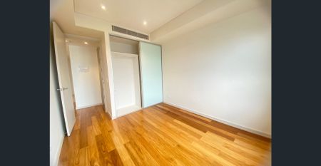 As New Luxury Apartment with City Views! - Photo 2