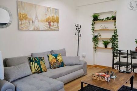 1 Bed Flat, Bristol Road, B5 - Photo 2