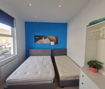 Studio Flat, Rock St, N4 - Photo 4