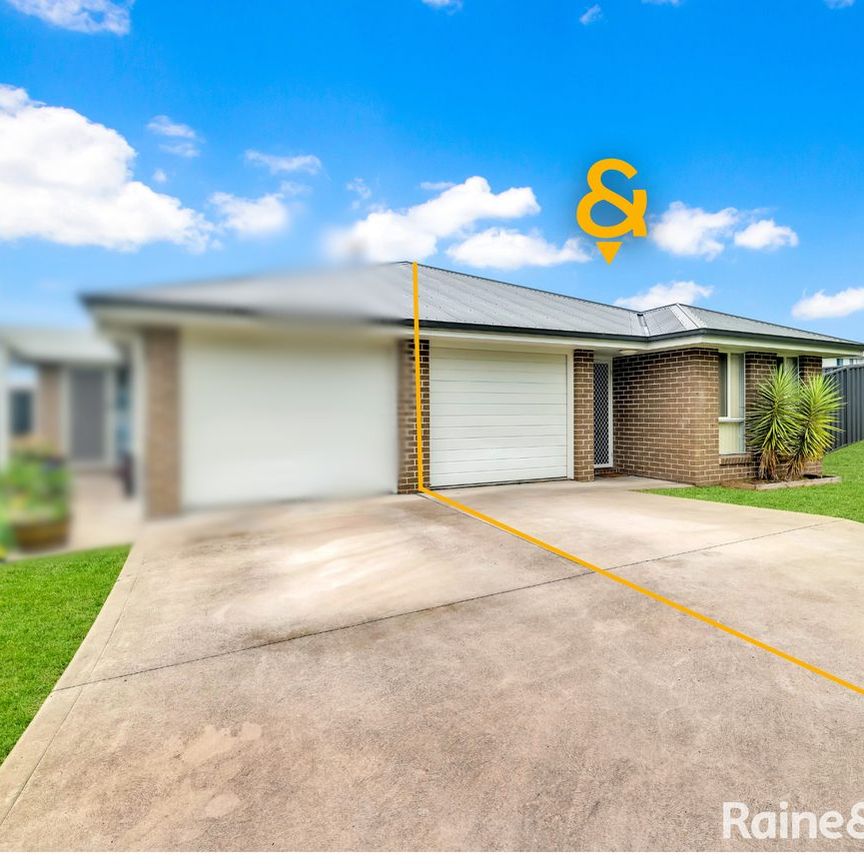2 Peacehaven Way - Photo 1