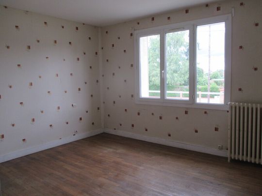 Location Maison 4 pièces 73m² ORLEANS 45100 - Photo 1