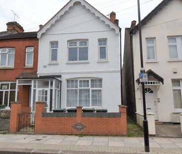 Woodside Road, Wood Green, London, N22 - Photo 1