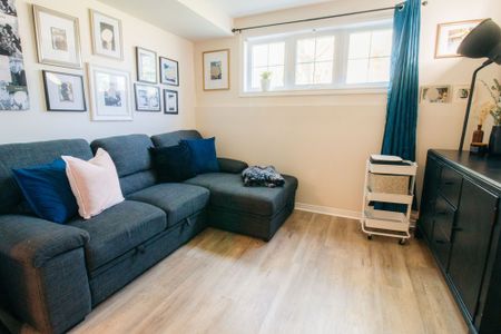 Cozy 3-Bedroom Lower Unit in St. Catharines! - Photo 5