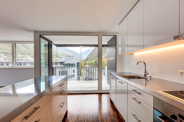 Komfortabel Wohnen in moderner Überbauung - Photo 1