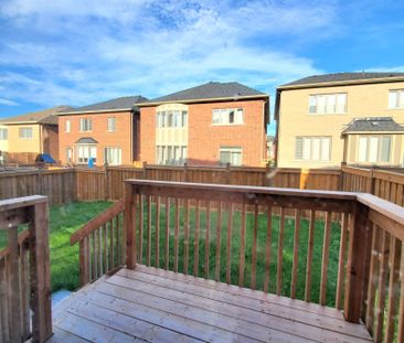 For Lease - 93 Dog Wood Boulevard, East Gwillimbury, Ontario - Photo 6