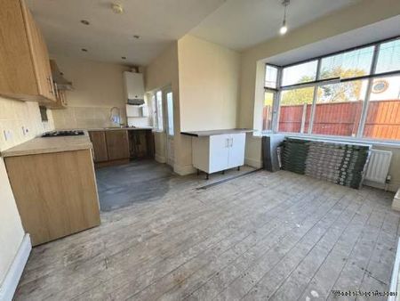 3 bedroom property to rent in Blackpool - Photo 4