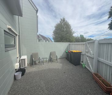 9/33 Vienna St - Photo 2