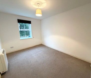 1 bedroom apartment to rent Alton House, 96 Midanbury Lane, Southam... - Photo 3