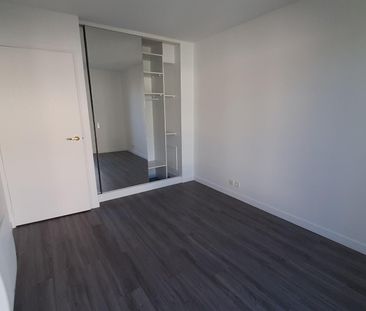 location Appartement T3 DE 74.2m² À VERSAILLES - Photo 3