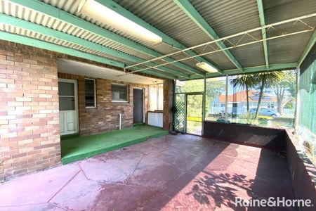 9 Norris Avenue, Mayfield West, NSW 2304 - Photo 3