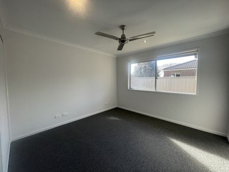 15 Mozart Avenue, SHEPPARTON VIC 3630 - Photo 5