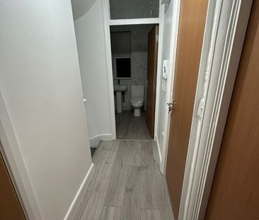 Room in a Shared House, Shelbourne Road, N17 - Photo 3