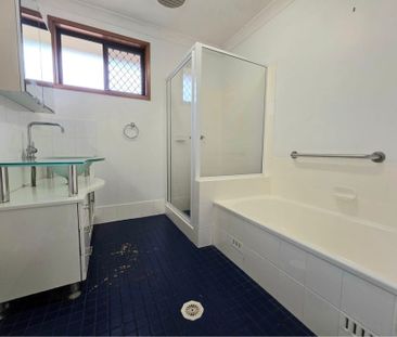 Comfort, Convenience in the Heart of Bligh Park - Photo 4