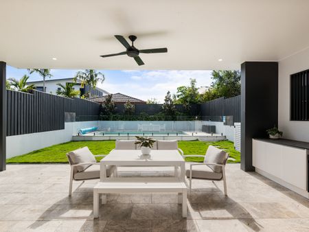 108A, Waverley Road, QLD, Camp Hill - Photo 2