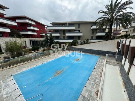 T2 standing Juvignac 49 m2 + box + piscine - Photo 2