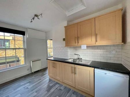 Pylewell Road, Hythe, SO45 - Photo 2