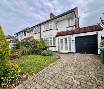 Hill Road, Pinner, HA5 - Photo 2