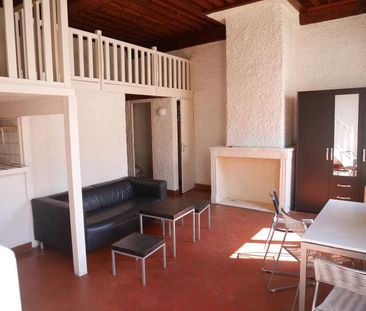 Location Appartement 1 pièce 35m² LYON 6ème - Photo 2