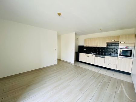 Location appartement 3 pièces, 55.79m², Mantes-la-Jolie - Photo 5