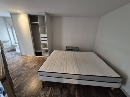 Location Appartement 2 pièces 40m² CAMBRAI 59400 - Photo 3