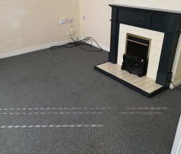 43 Glenkeen Drive, Greenisland, Carrickfergus, BT38 8XQ - Photo 3