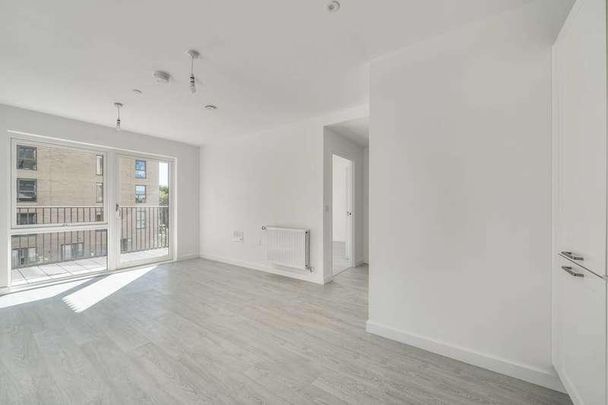 Donovan Way, Harrow, HA1 - Photo 1