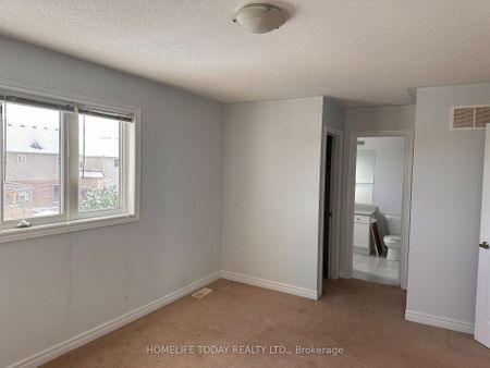 For Lease - 79 Swenson Street, New Tecumseth, Ontario - Photo 2