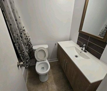 3 1/2 for rent in Lachine - Photo 3