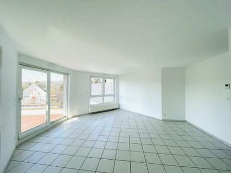 Location Appartement 3 pièces 71m² NIEDERHAUSBERGEN 67207 - Photo 3