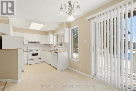 6 BRISTON PRIVATE - Photo 4