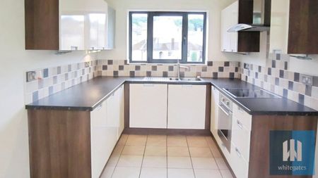 24, 71 Newsome Road, Newsome, Huddersfield, HD4 - Photo 4